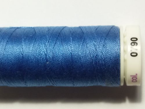 M136-790 quilting coton bleu moyen