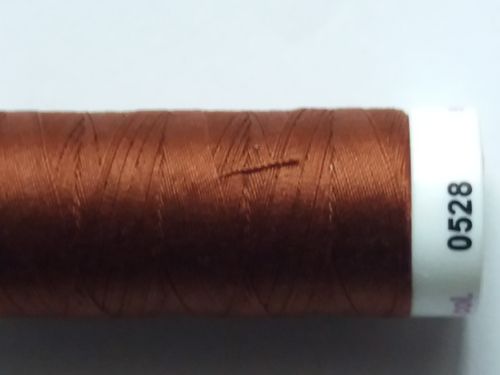 M136-528 quilting coton marron moyen